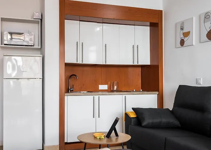 Sur Palmeras 525 * フエンヒロラ